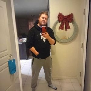 Meet your Posher, Maxime